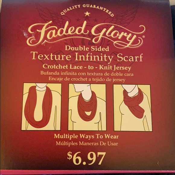 ✨NWT (4) Beautiful Texture Infinity Scarf - Picture 6 of 9